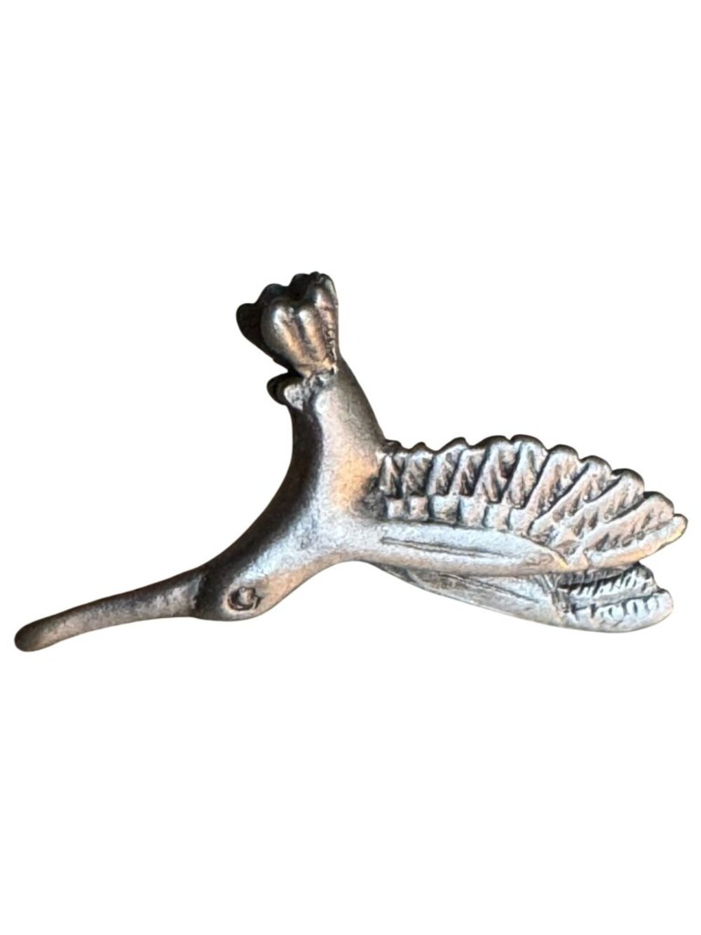 Vintage Hummingbird Metal Lapel Pinback Circa 1960-1970 Detailed Textures - Picture 9 of 10